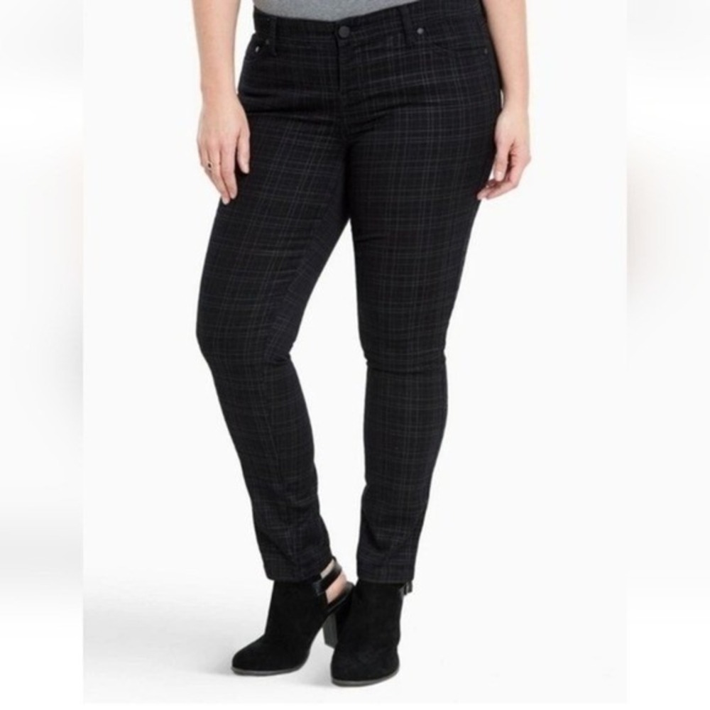 NWT Black Plaid Skinny Jeans High Rise Stretch Workwear Office Chic‎ Size 22R